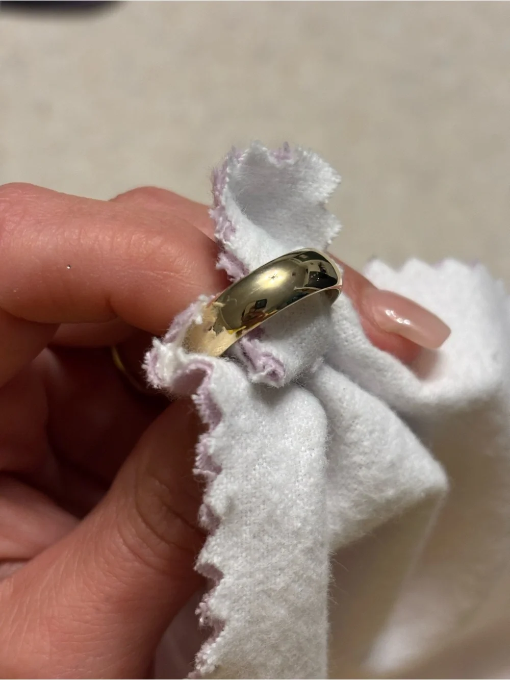 Mens gold wedding band